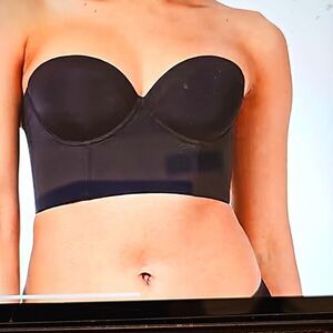 Lively low back, strapless bra 34DD